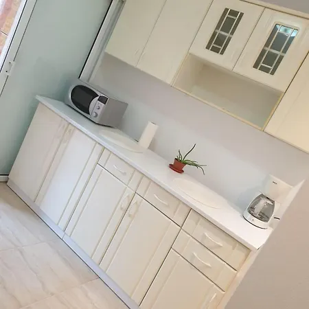 Apartament Stelian Inel 2 Apartment *